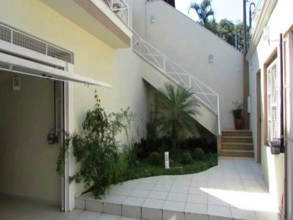 Casa, 3 quartos, 256 m² - Foto 4