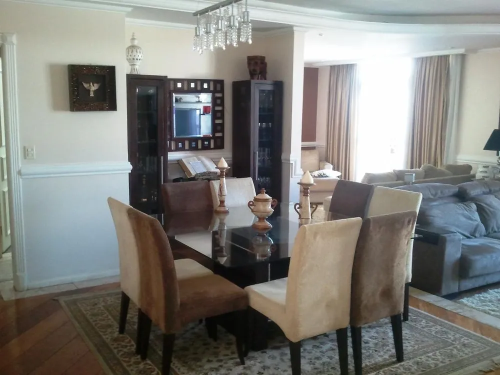 Sobrado, 5 quartos, 310 m² - Foto 2