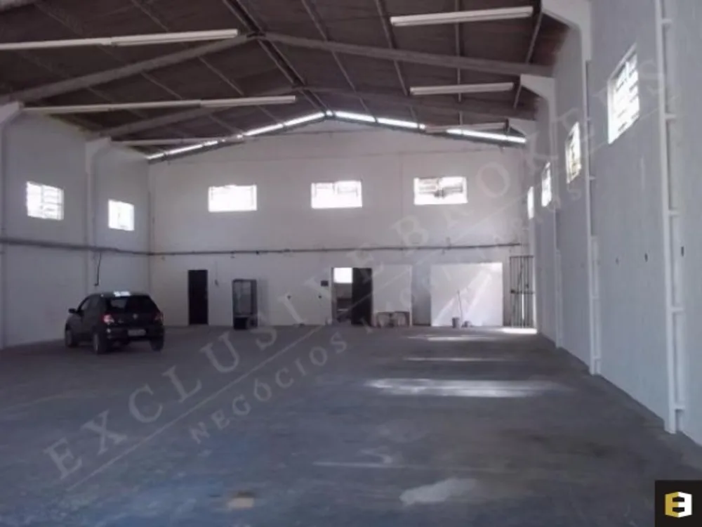 Depósito-Galpão, 1000 m² - Foto 1