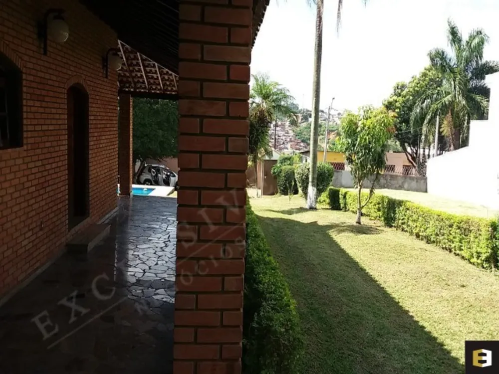 Chácara, 6 quartos, 1300 m² - Foto 4