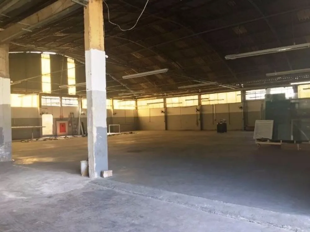 Depósito-Galpão, 1372 m² - Foto 4