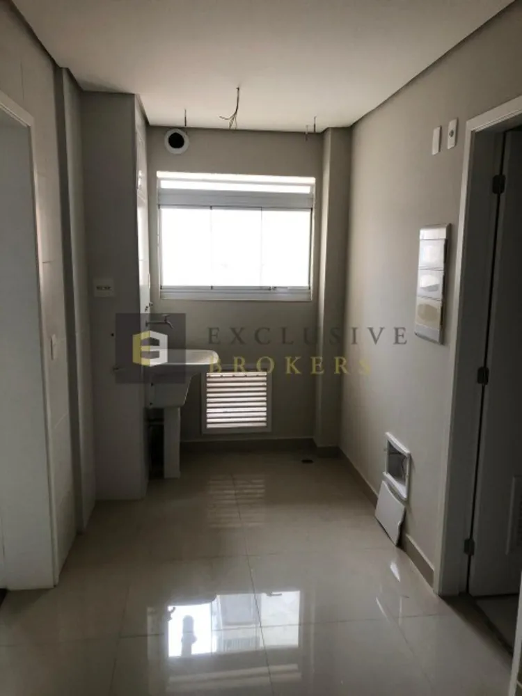 Apartamento, 3 quartos, 145 m² - Foto 3