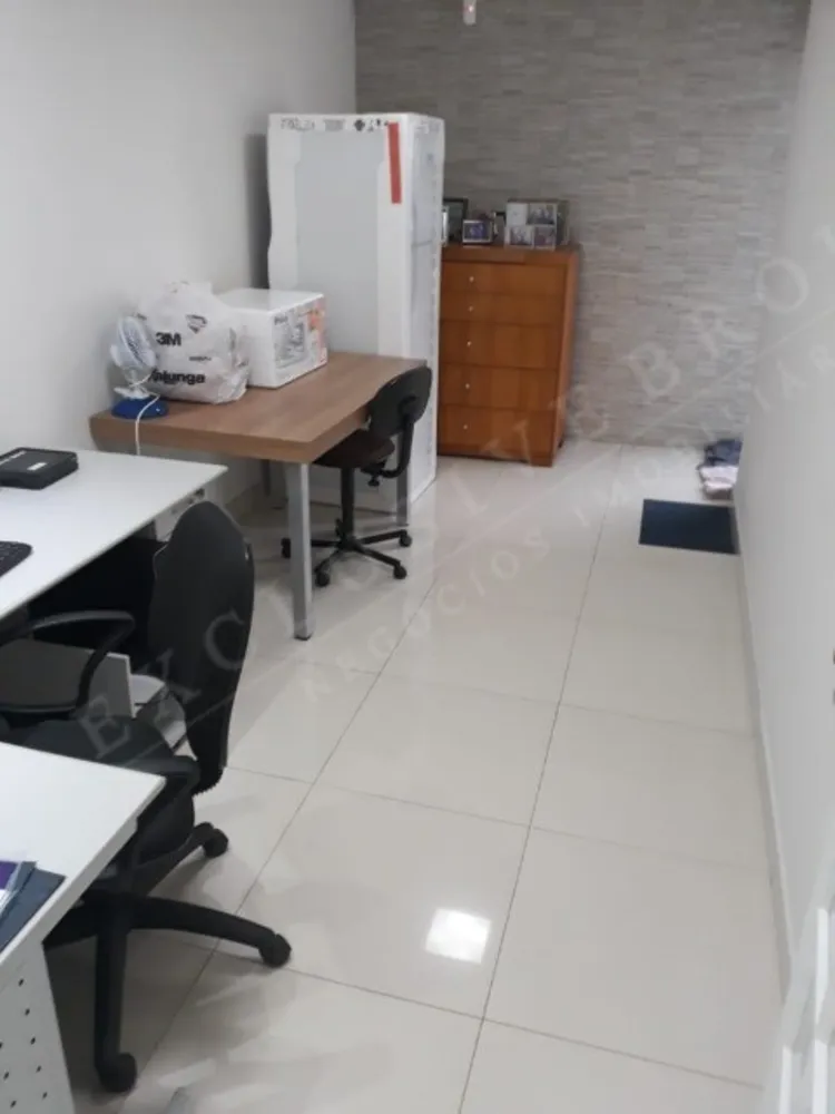Casa, 3 quartos, 248 m² - Foto 3