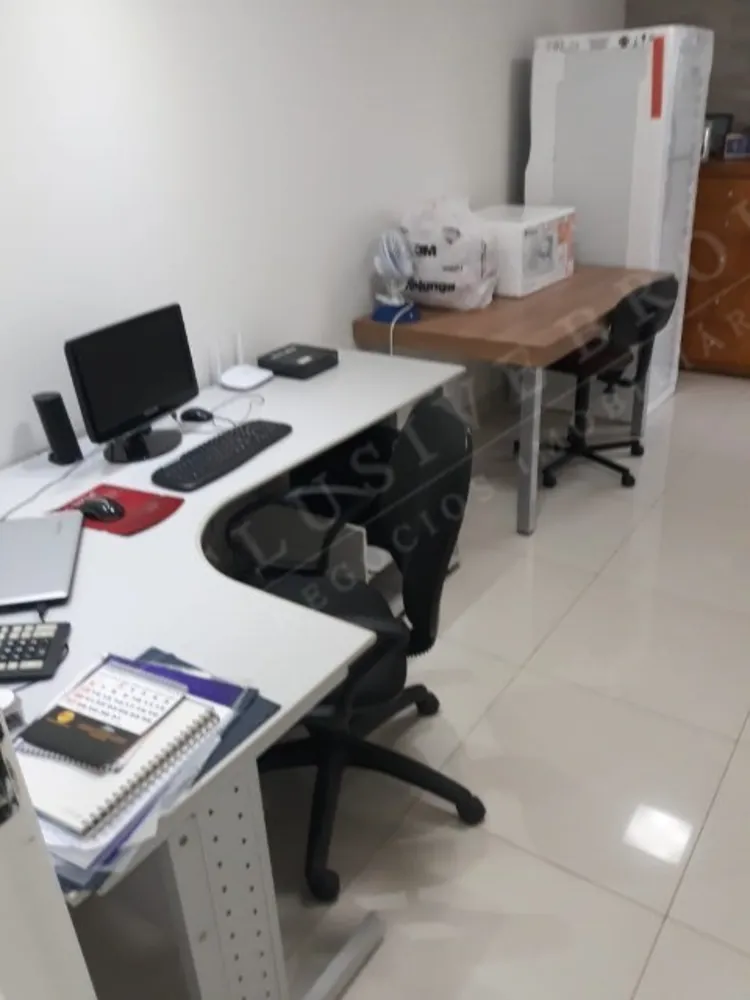 Casa, 3 quartos, 248 m² - Foto 4