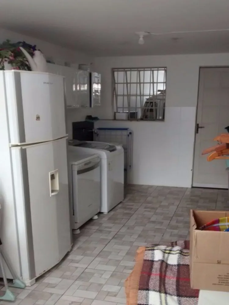 Casa, 3 quartos, 275 m² - Foto 2
