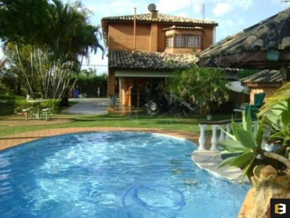 Casa, 5 quartos, 1000 m² - Foto 1