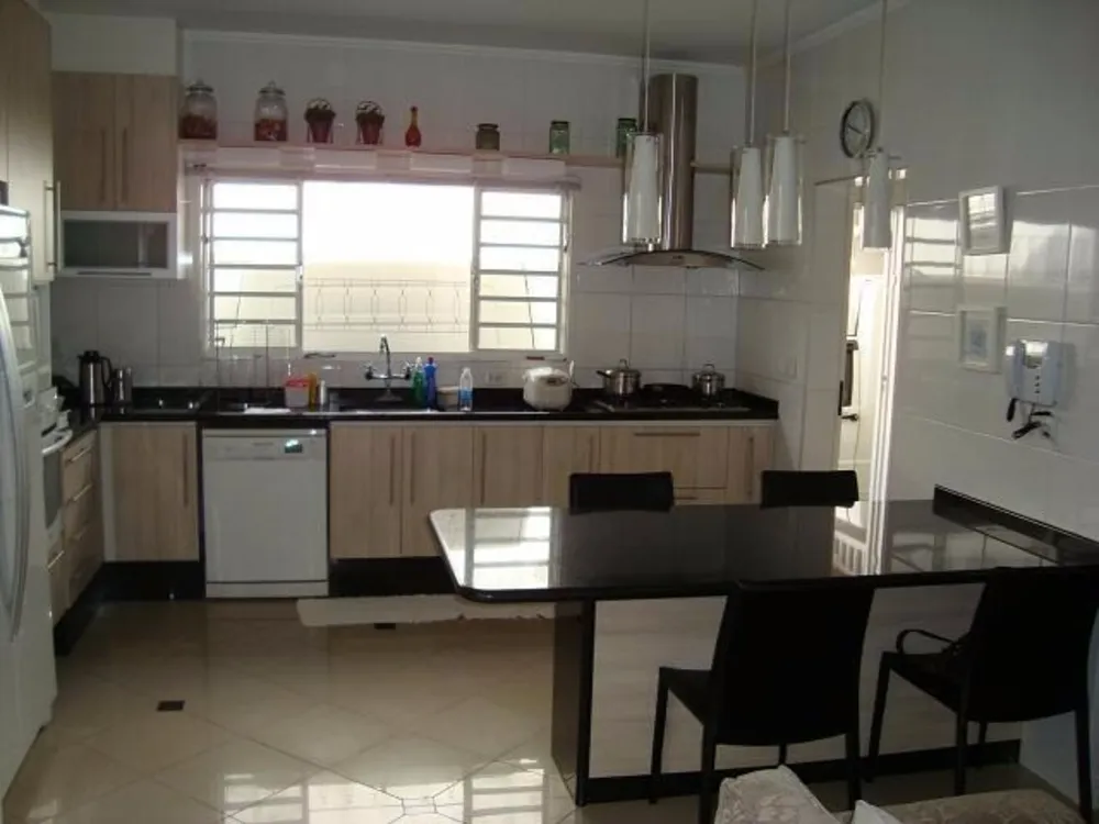 Casa, 3 quartos, 190 m² - Foto 4
