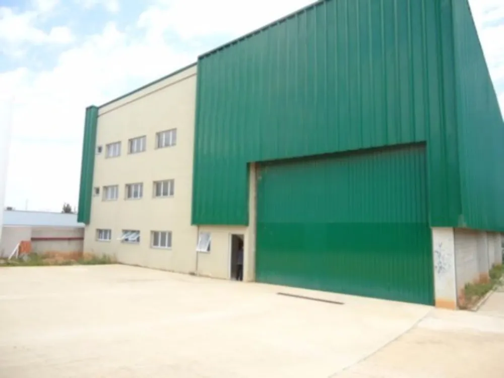 Depósito-Galpão, 3200 m² - Foto 2