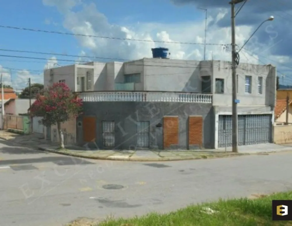 Casa, 5 quartos, 250 m² - Foto 1