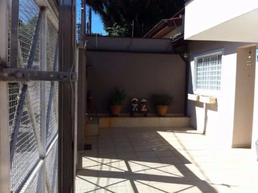 Casa, 3 quartos, 198 m² - Foto 2