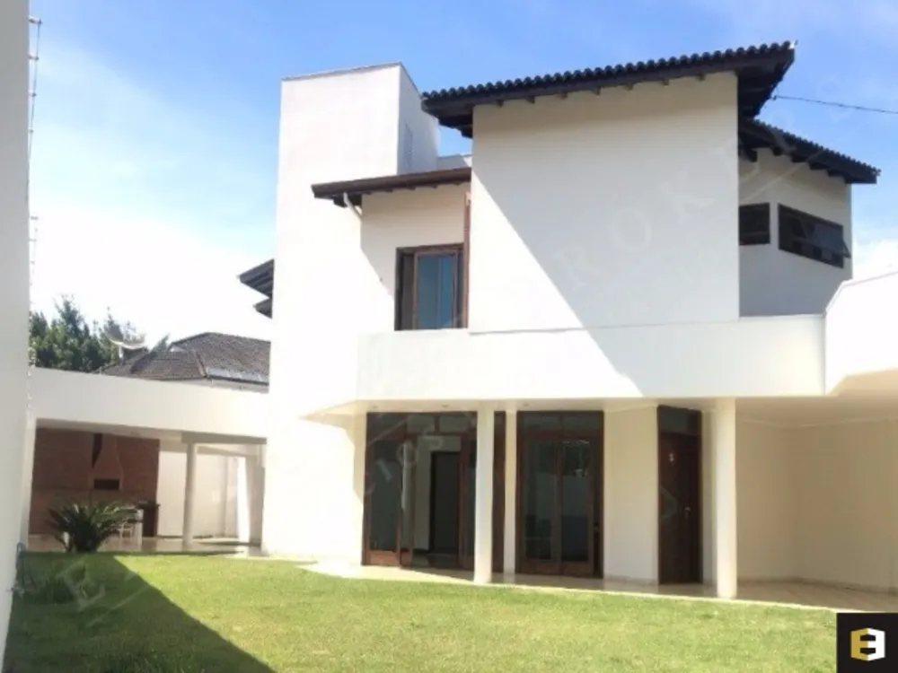 Sobrado, 3 quartos, 270 m² - Foto 1