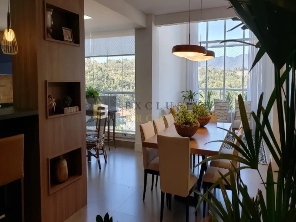 Apartamento, 4 quartos, 232 m² - Foto 1