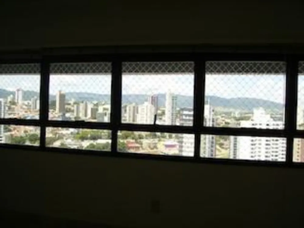 Apartamento, 3 quartos, 200 m² - Foto 2