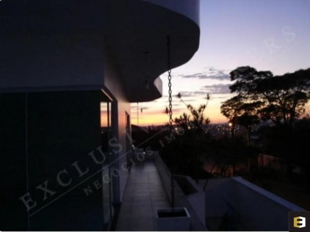 Casa, 5 quartos, 255 m² - Foto 3