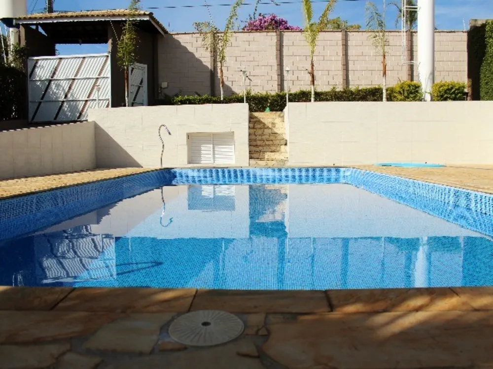 Chácara, 4 quartos, 1120 m² - Foto 1