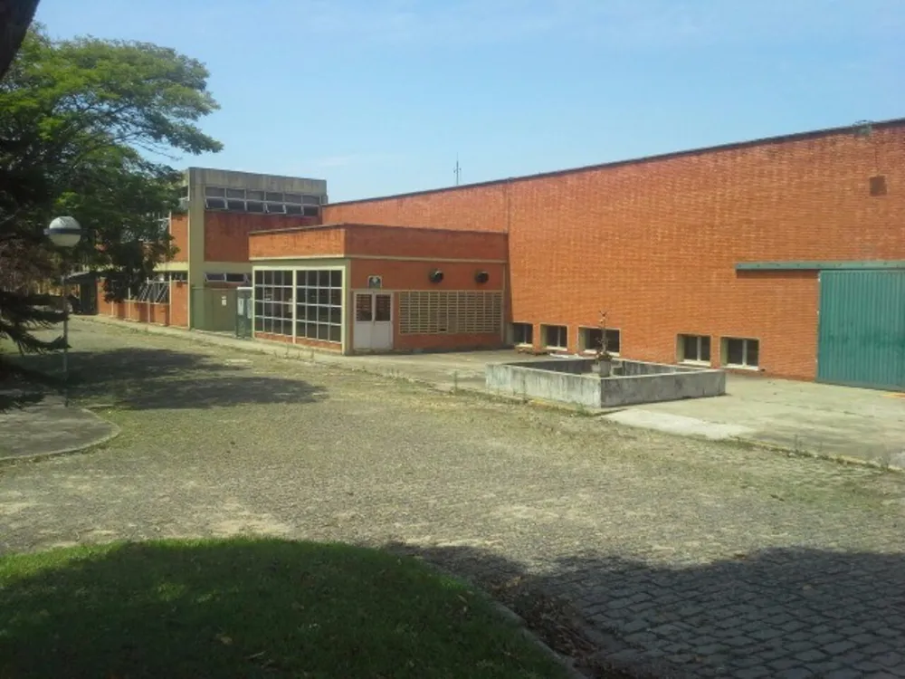 Depósito-Galpão, 9962 m² - Foto 1