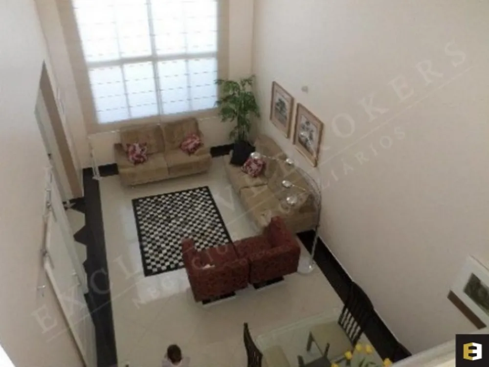 Sobrado, 2 quartos, 350 m² - Foto 1