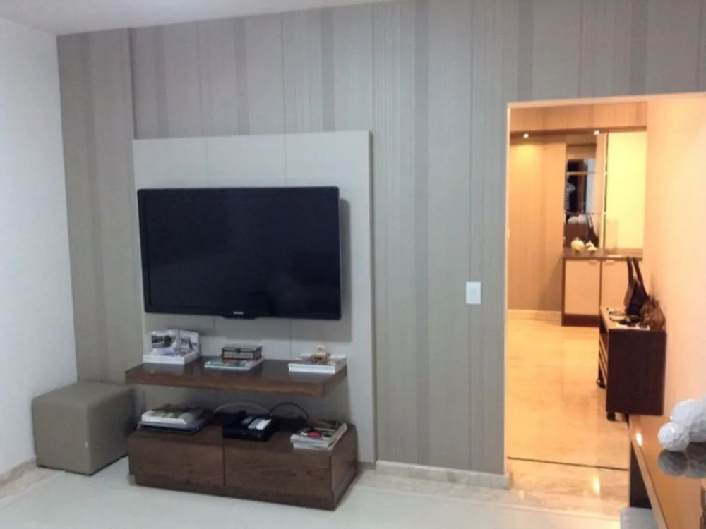 Apartamento, 3 quartos, 136 m² - Foto 1