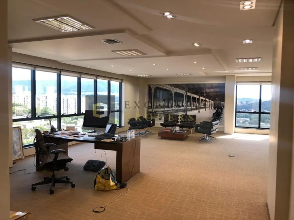 Sala-Conjunto, 211 m² - Foto 1