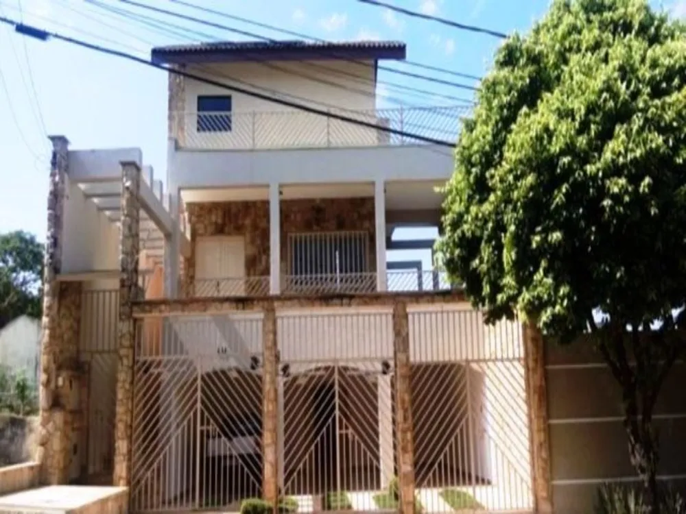 Sobrado, 3 quartos, 400 m² - Foto 1