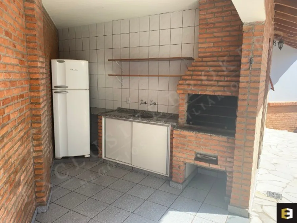 Sobrado, 3 quartos, 231 m² - Foto 2