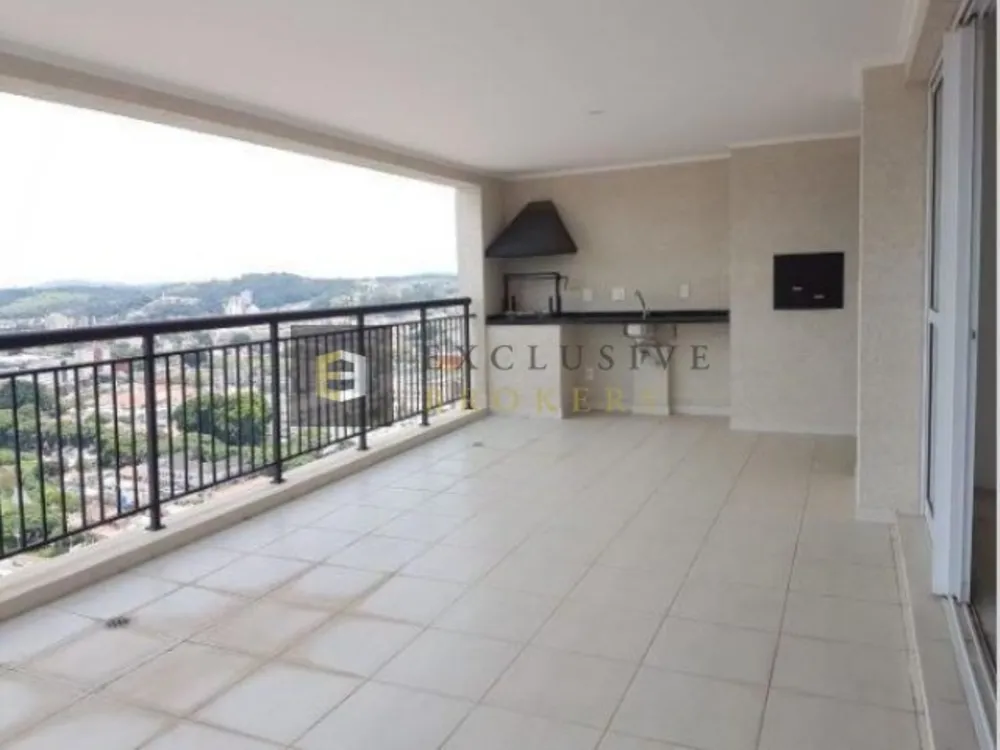 Apartamento, 3 quartos, 216 m² - Foto 1