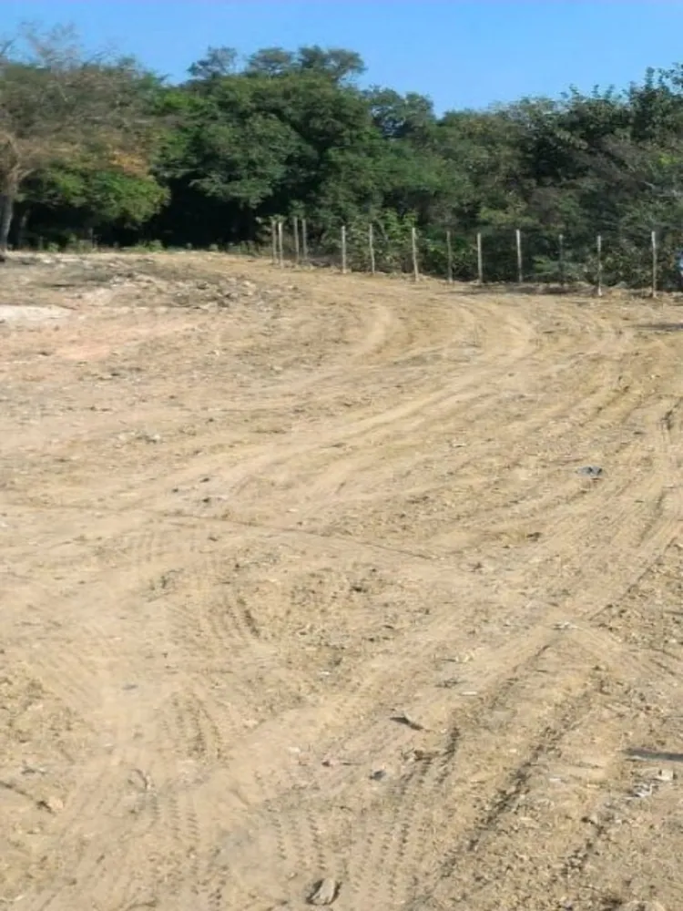 Terreno, 30556 m² - Foto 1