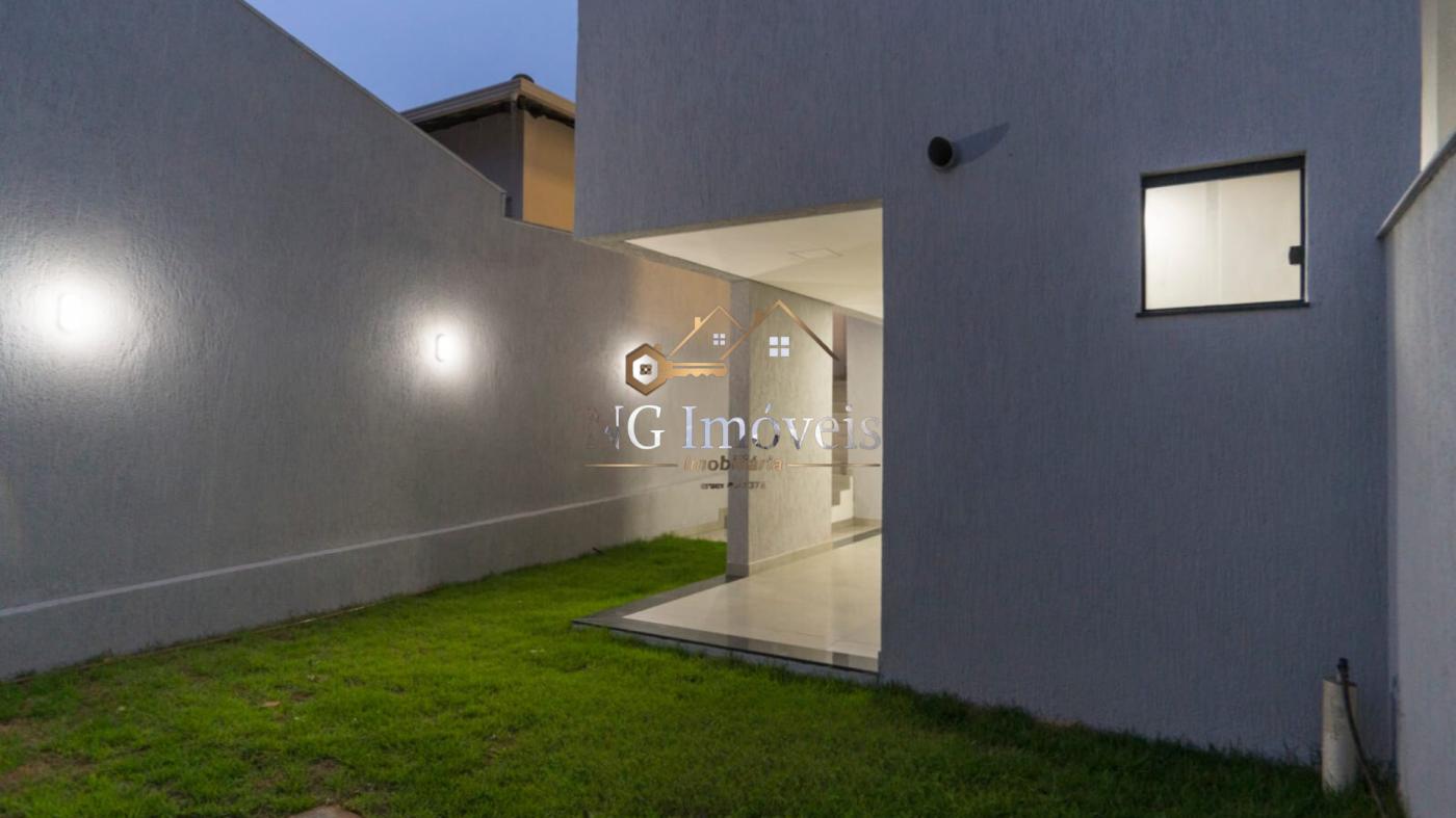 Casa à venda com 3 quartos, 67m² - Foto 27