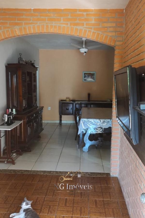 Casa à venda com 3 quartos, 100m² - Foto 8