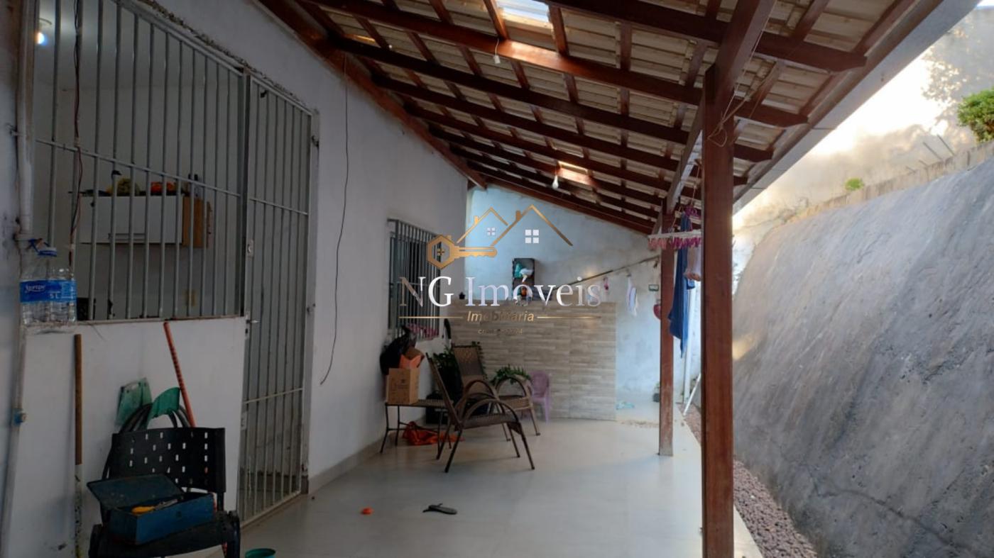 Casa à venda com 2 quartos, 200m² - Foto 16