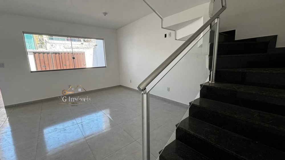 Casa à venda com 3 quartos, 45m² - Foto 11