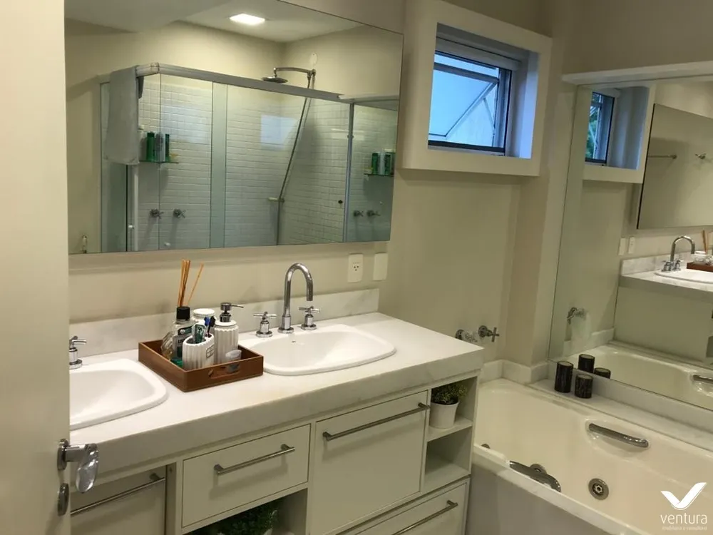 Casa, 4 quartos, 300 m² - Foto 30