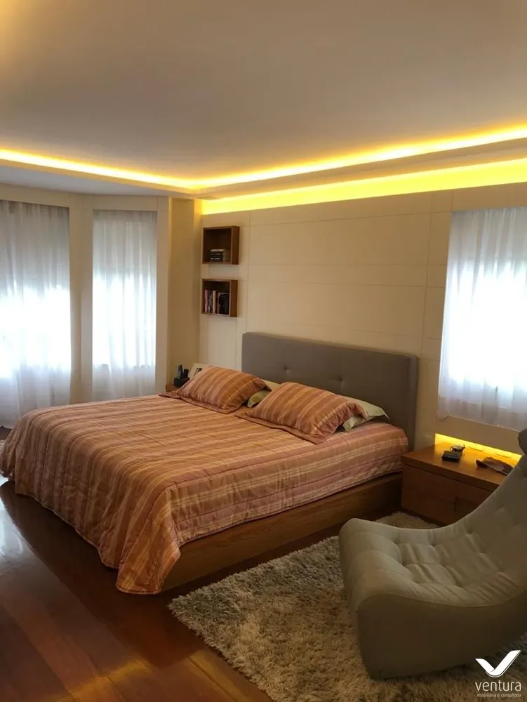 Casa, 4 quartos, 300 m² - Foto 25