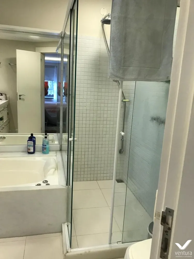 Casa, 4 quartos, 300 m² - Foto 31