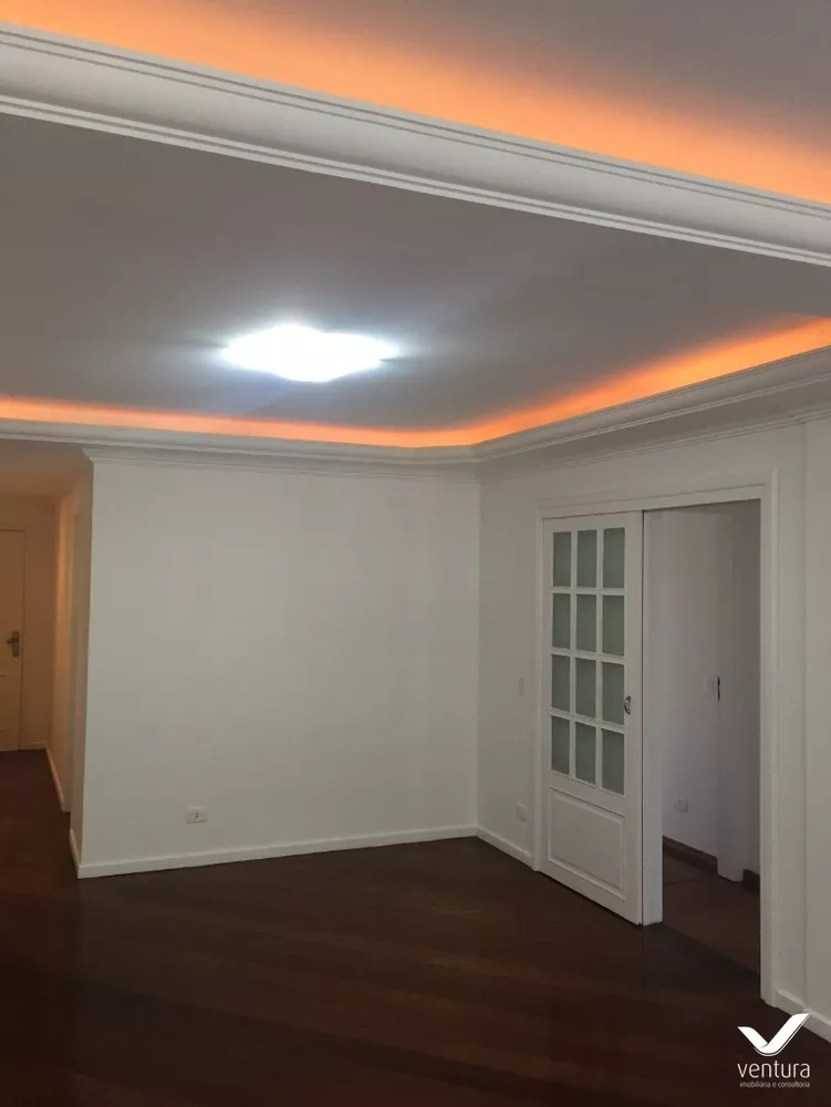 Apartamento, 3 quartos, 142 m² - Foto 2