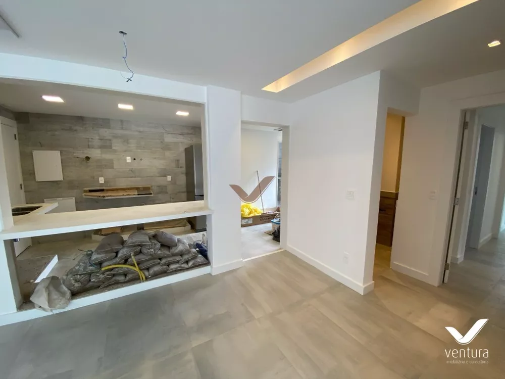 Apartamento à venda com 3 quartos, 127m² - Foto 4