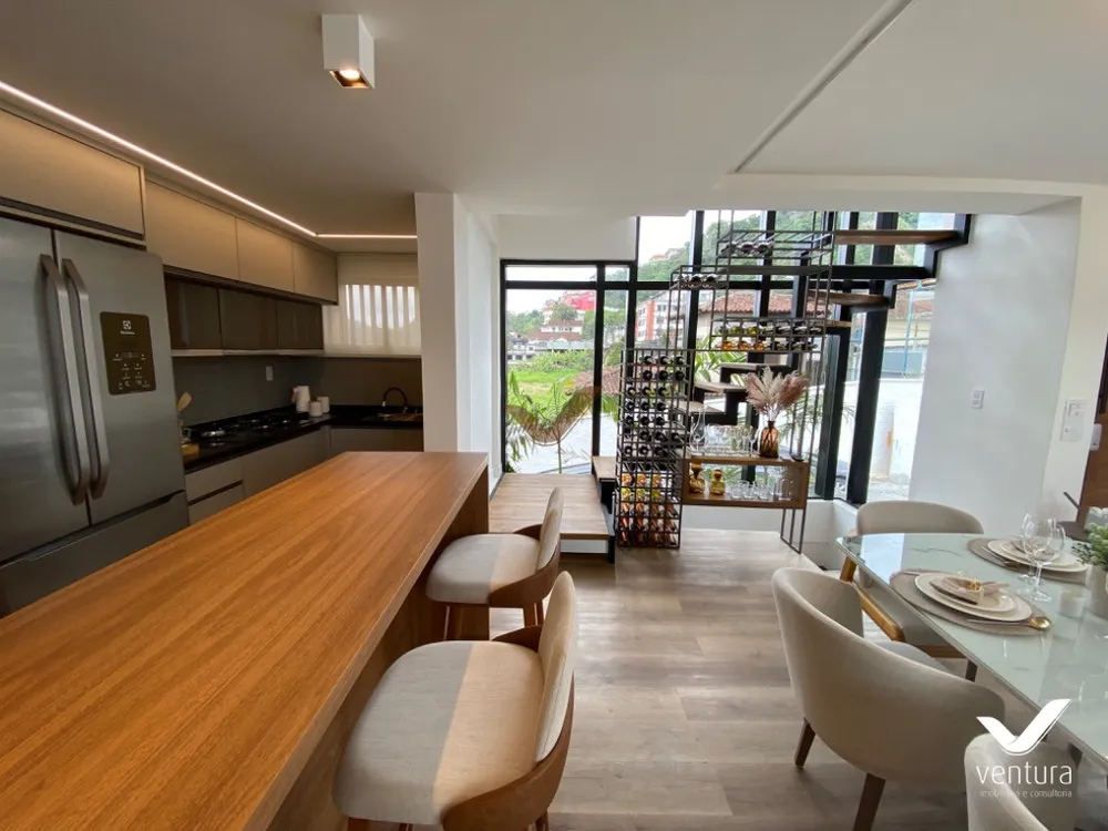 Casa, 3 quartos, 224 m² - Foto 8