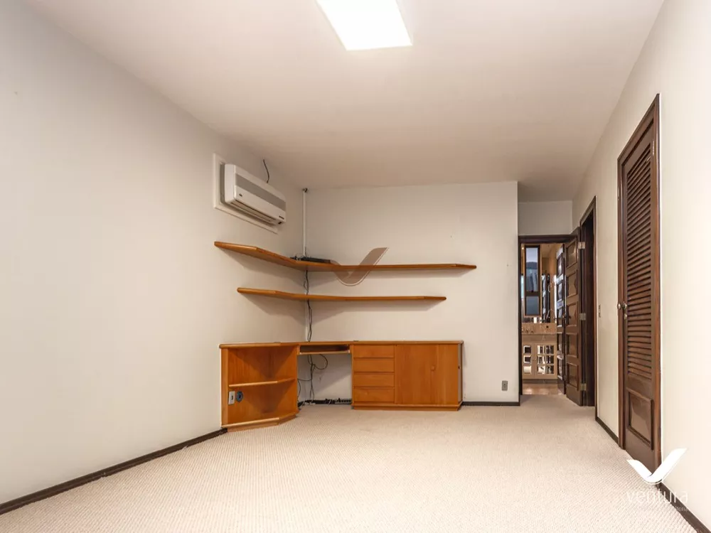 Casa, 5 quartos, 540 m² - Foto 1