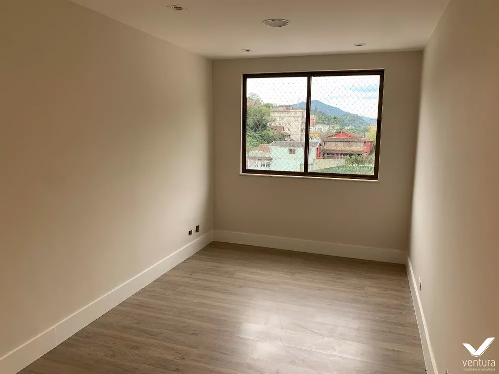 Cobertura, 3 quartos, 200 m² - Foto 3