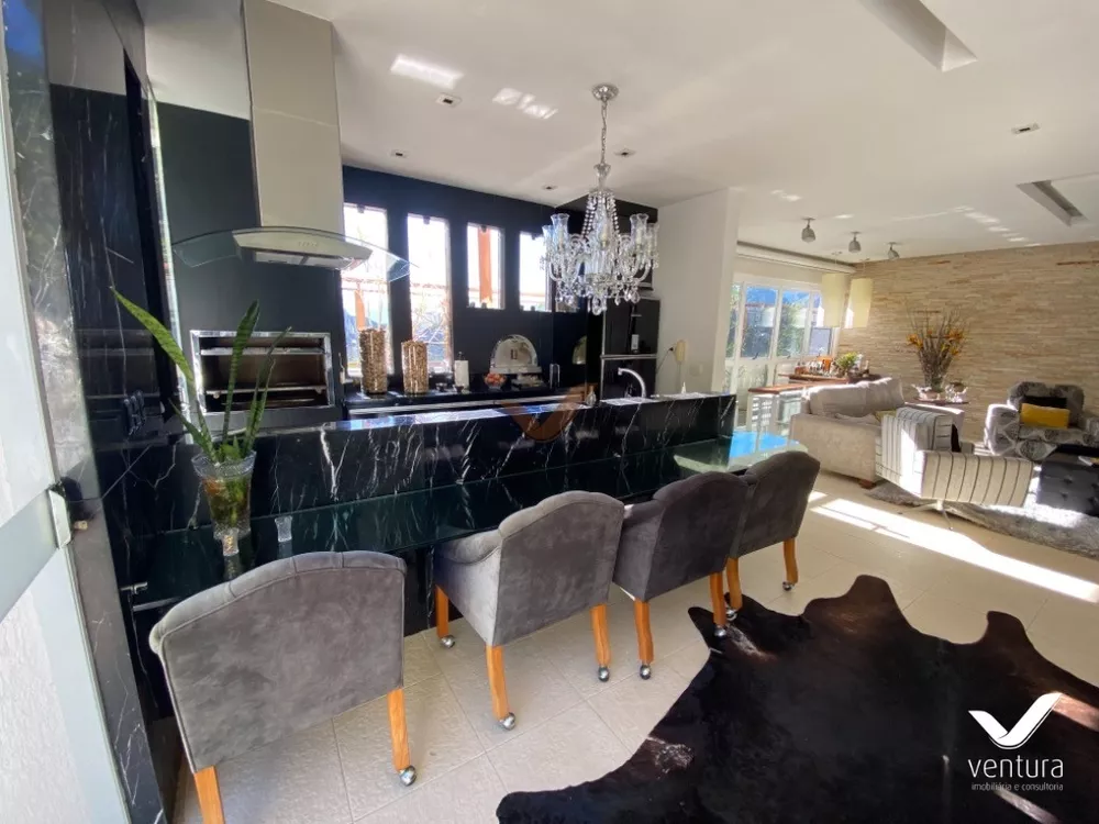 Cobertura, 3 quartos, 320 m² - Foto 36