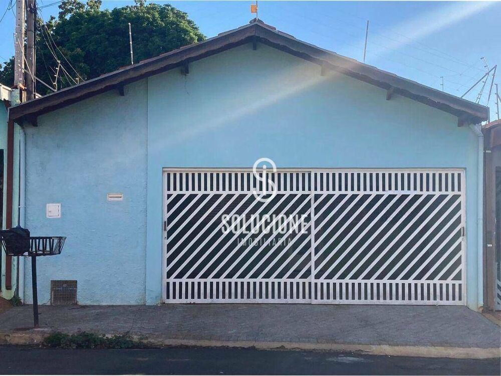 Casa à venda com 3 quartos, 175m² - Foto 1