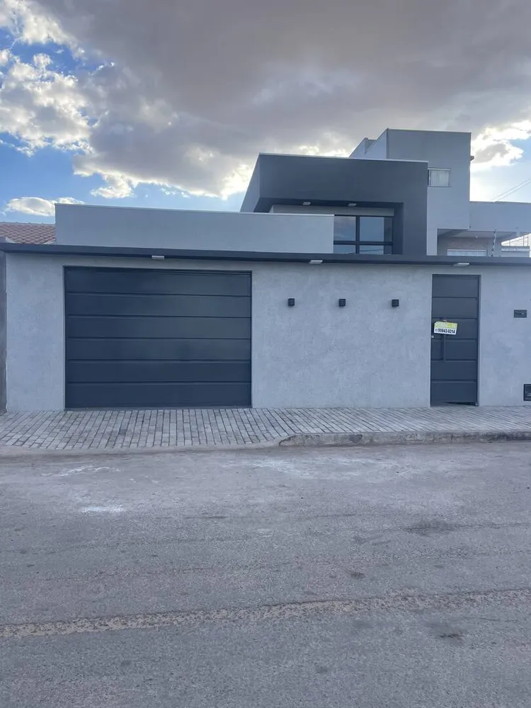 Casa, 2 quartos, 130 m² - Foto 1