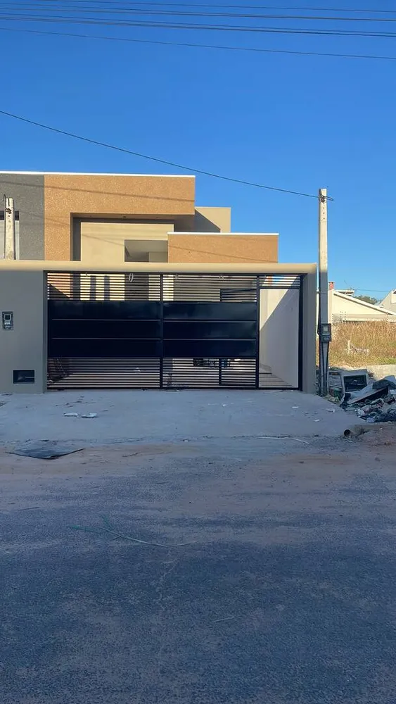 Casa, 3 quartos, 108 m² - Foto 1