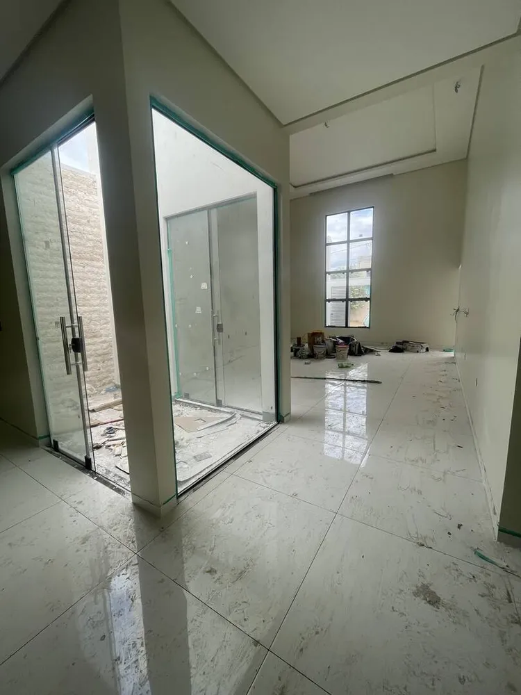 Casa, 3 quartos, 250 m² - Foto 1