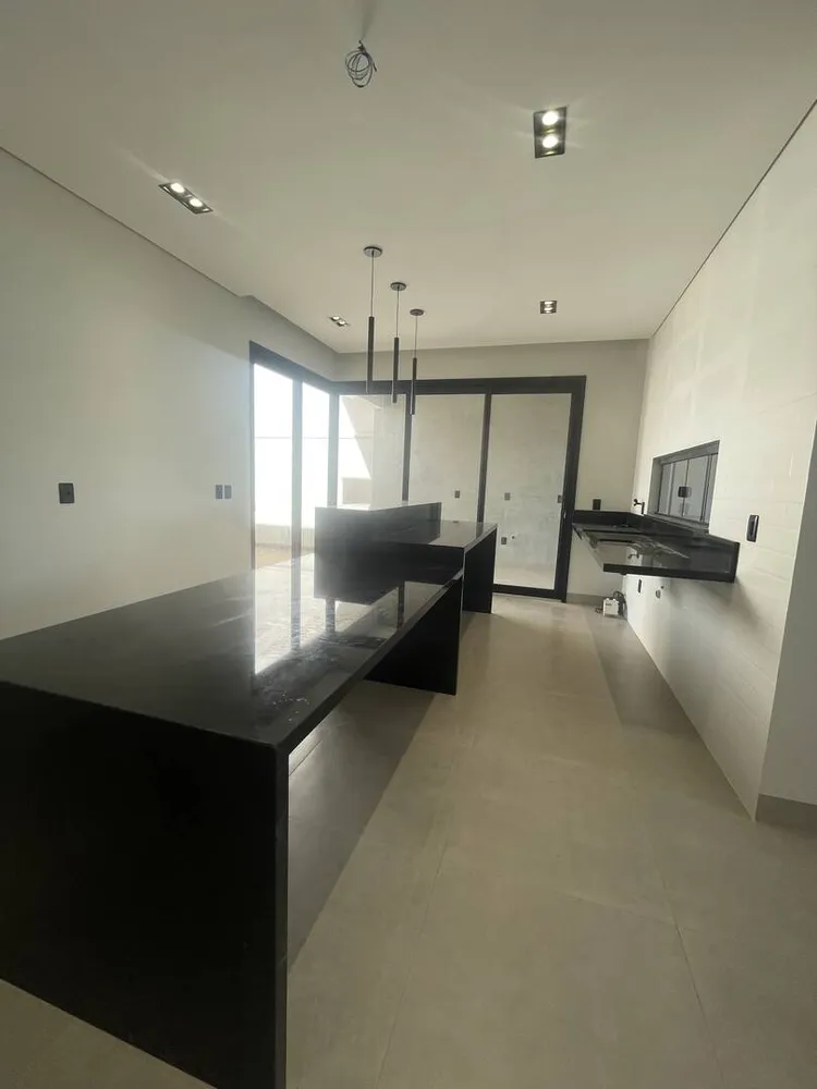 Casa, 3 quartos, 132 m² - Foto 7