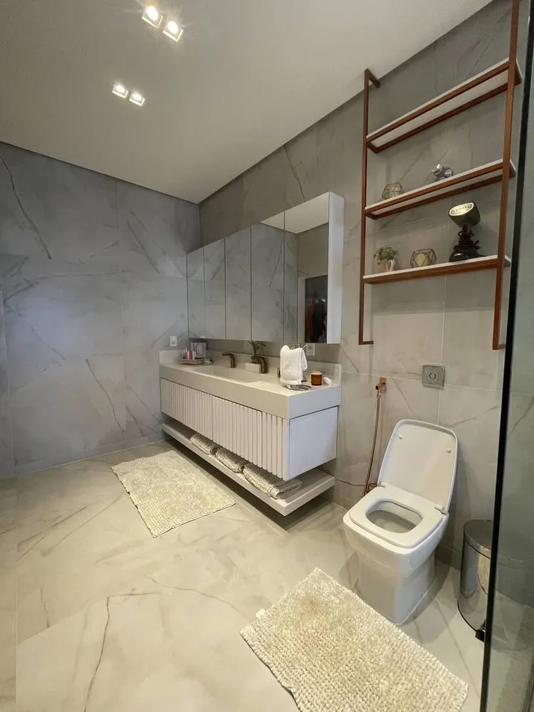 Casa, 4 quartos, 380 m² - Foto 1