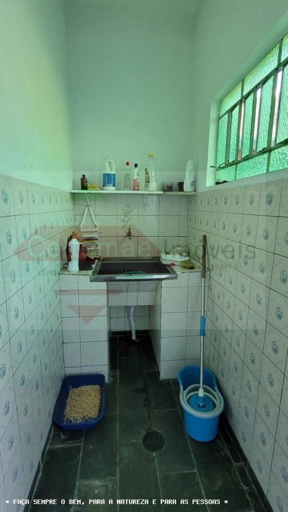 Casa, 3 quartos, 218 m² - Foto 2