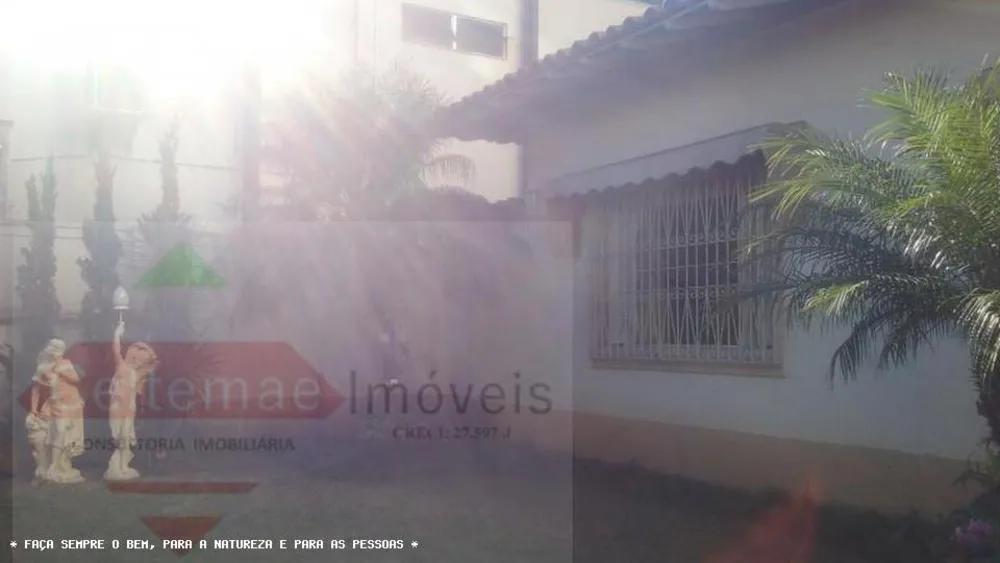 Casa, 3 quartos, 300 m² - Foto 1
