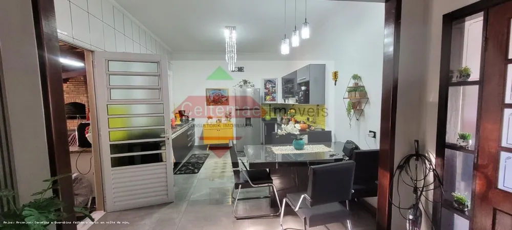 Casa, 3 quartos, 233 m² - Foto 1