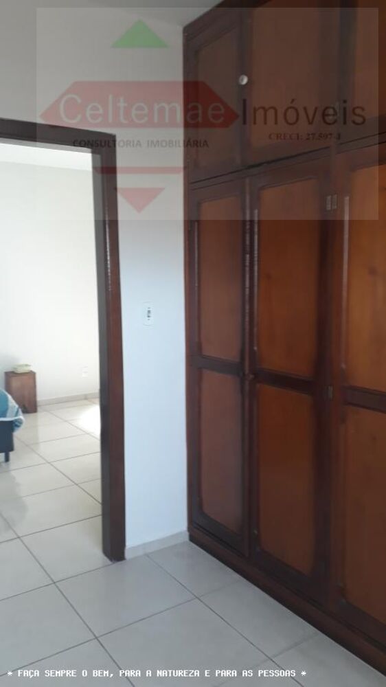 Casa, 3 quartos, 300 m² - Foto 2